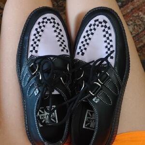 Stylish Black and Purple Women's Shoes